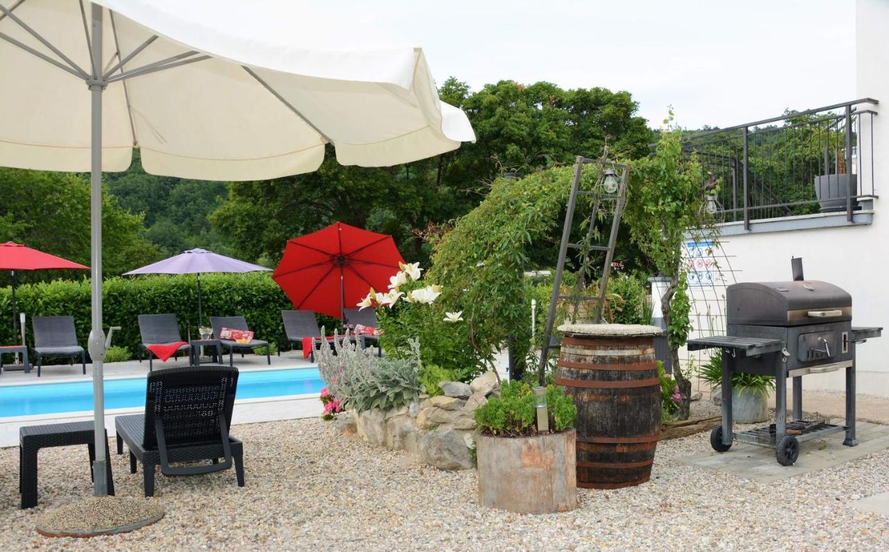 Villa Anne A Lovely Place In The Mountains Brest 外观 照片