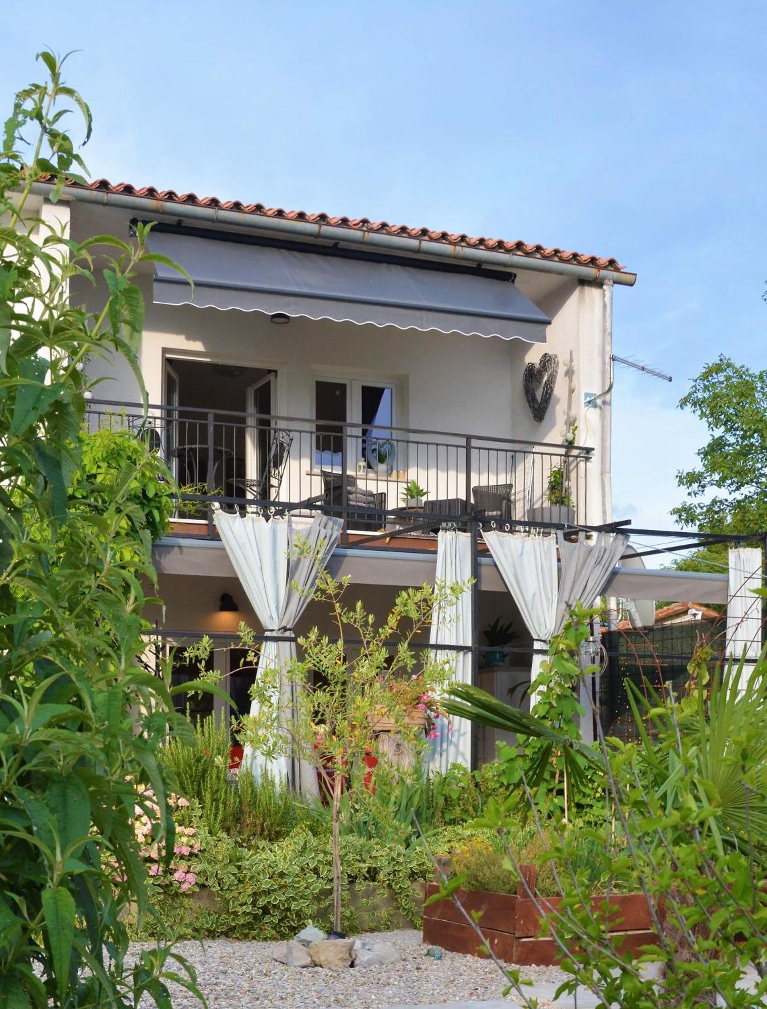 Villa Anne A Lovely Place In The Mountains Brest 外观 照片